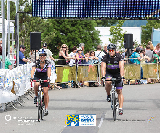 FINISH LINE - 2013 RTCC – Ron Sombilon Photography Team-570-