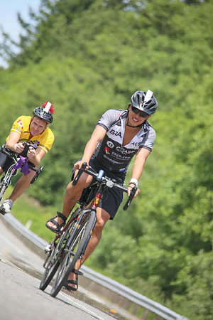 BRAINIACS  - Team en route –2013 RIDE TO CONQUER CANCER –BCCF – Ron Sombilon Photography-75