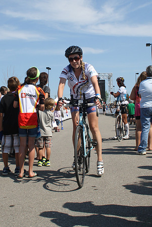 FINISH LINE – HEROES CROSSING –ALBERTA RTCC 2013–  Ron Sombilon Photography-306