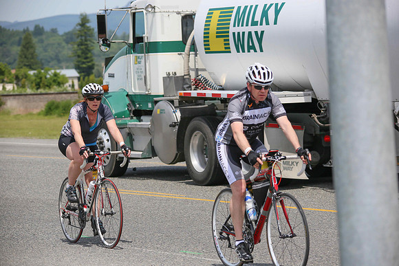 BRAINIACS  - Team en route –2013 RIDE TO CONQUER CANCER –BCCF – Ron Sombilon Photography-89