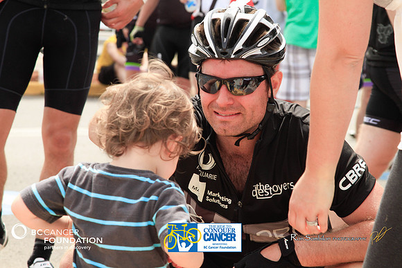 FINISH LINE - 2013 RTCC – Ron Sombilon Photography Team-148-