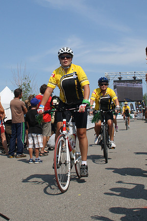 FINISH LINE – HEROES CROSSING –ALBERTA RTCC 2013–  Ron Sombilon Photography-345