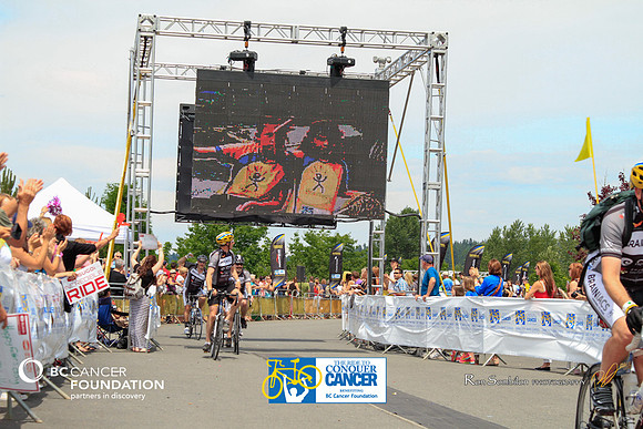 BRAINIACS - Finish Line –2013 RIDE TO CONQUER CANCER –BCCF – Ron Sombilon Photography-47-WEB