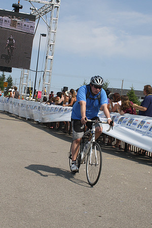 FINISH LINE – HEROES CROSSING –ALBERTA RTCC 2013–  Ron Sombilon Photography-387