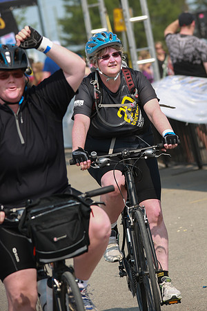 FINISH LINE – HEROES CROSSING –ALBERTA RTCC 2013–  Ron Sombilon Photography-100