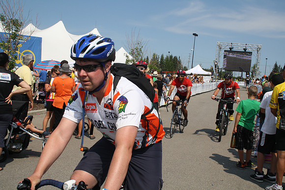 FINISH LINE – HEROES CROSSING –ALBERTA RTCC 2013–  Ron Sombilon Photography-358