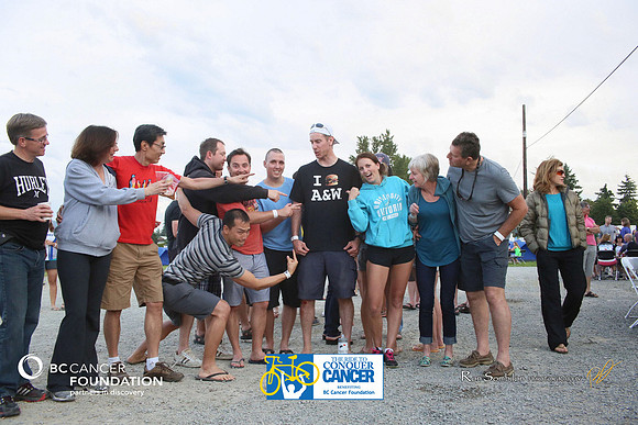 Team A and W –2013 RIDE TO CONQUER CANCER –BC CANCER FOUNDATION – Ron Sombilon Photography_-6-