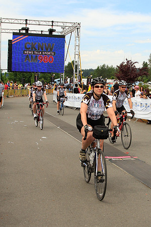 Caps Westwood Cycle -2013 RIDE TO CONQUER CANCER –BC CANCER FOUNDATION – Ron Sombilon Photography_-105