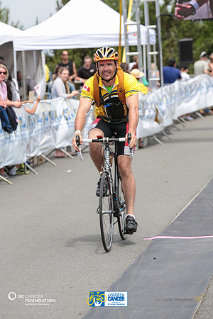 FINISH LINE - 2013 RTCC – Ron Sombilon Photography Team-537-