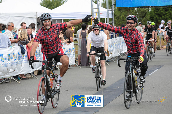 FINISH LINE - 2013 RTCC – Ron Sombilon Photography Team-183-