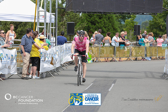 FINISH LINE - 2013 RTCC – Ron Sombilon Photography Team-484-