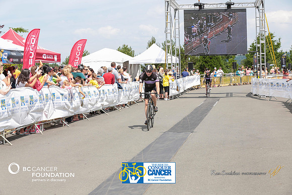 FINISH LINE - 2013 RTCC – Ron Sombilon Photography Team-274-