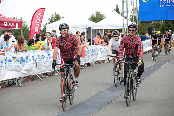 FINISH LINE - 2013 RTCC – Ron Sombilon Photography Team-185
