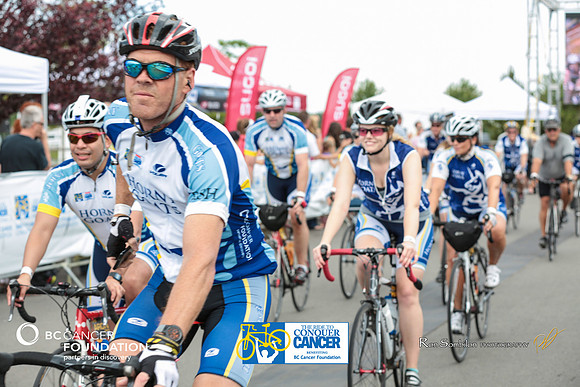 FINISH LINE - 2013 RTCC – Ron Sombilon Photography Team-376-