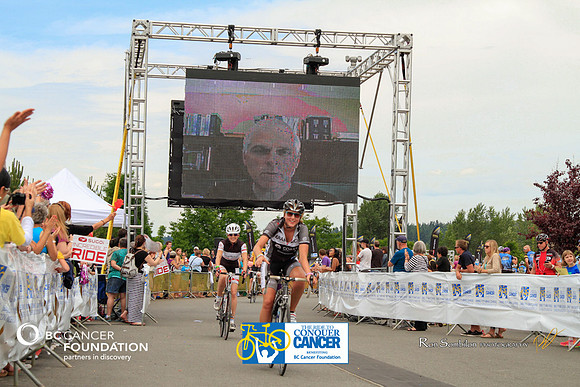 BRAINIACS - Finish Line –2013 RIDE TO CONQUER CANCER –BCCF – Ron Sombilon Photography-83-WEB