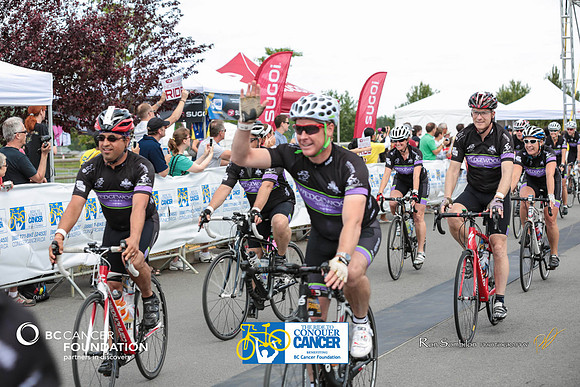 FINISH LINE - 2013 RTCC – Ron Sombilon Photography Team-166-WEB