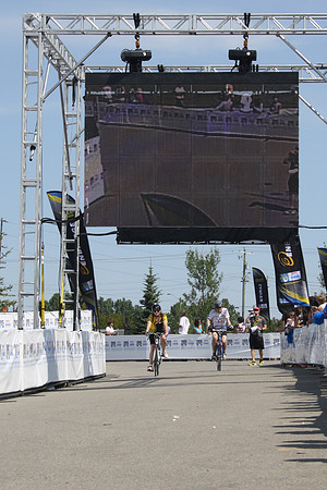 FINISH LINE – HEROES CROSSING –ALBERTA RTCC 2013–  Ron Sombilon Photography-295
