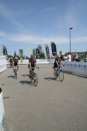 FINISH LINE – HEROES CROSSING –ALBERTA RTCC 2013–  Ron Sombilon Photography-325