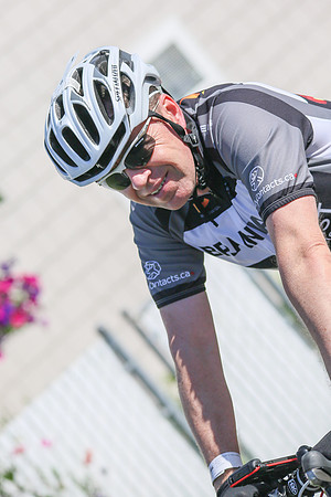 BRAINIACS  - Team en route –2013 RIDE TO CONQUER CANCER –BCCF – Ron Sombilon Photography-132