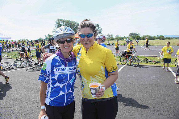 OVCARE - Ovarian Cancer Research - 2013 RIDE TO CONQUER CANCER –BCCF – Sombilon Photography_