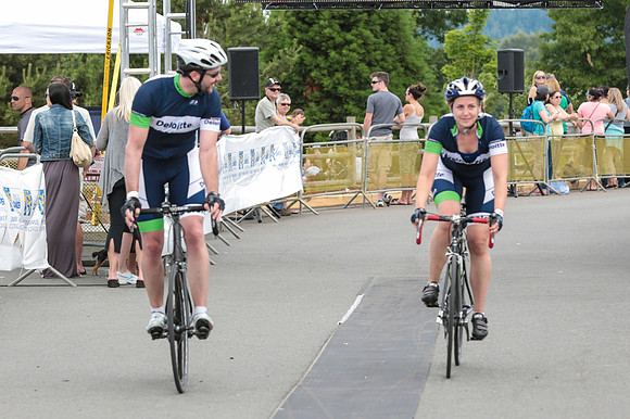 FINISH LINE - 2013 RTCC – Ron Sombilon Photography Team-349