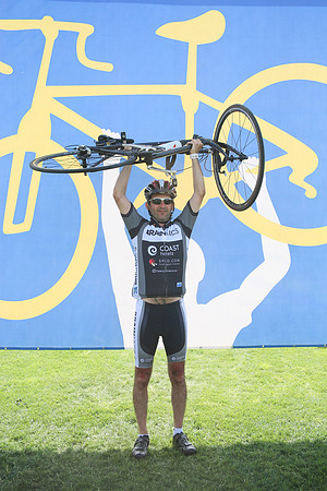 BRAINIACS  - Hero Backdrop –2013 RIDE TO CONQUER CANCER –BCCF – Ron Sombilon Photography-30
