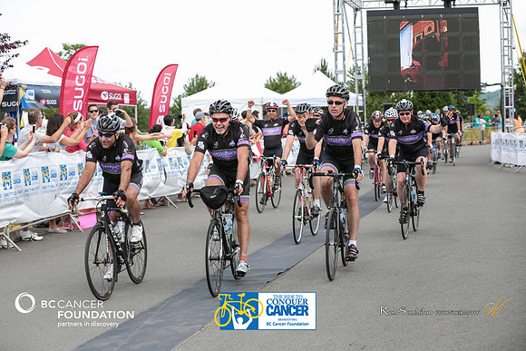 FINISH LINE - 2013 RTCC – Ron Sombilon Photography Team-162-WEB