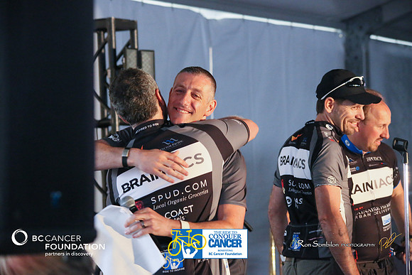 BRAINIACS  - Team en route –2013 RIDE TO CONQUER CANCER –BCCF – Ron Sombilon Photography-158-