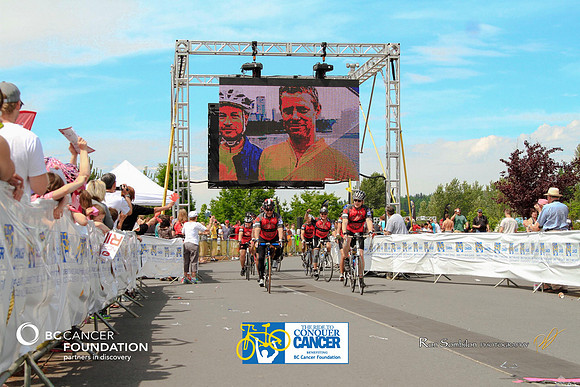 The Motley Crew -finish line –2013 RIDE TO CONQUER CANCER –BC CANCER FOUNDATION – Ron Sombilon Photography_-11-WEB