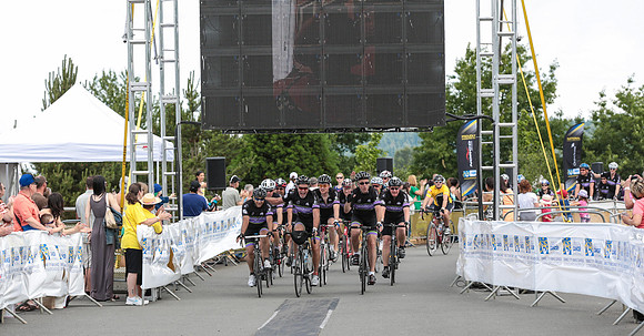 FINISH LINE - 2013 RTCC – Ron Sombilon Photography Team-159