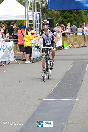 FINISH LINE - 2013 RTCC – Ron Sombilon Photography Team-534-