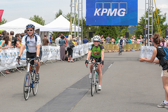 FINISH LINE - 2013 RTCC – Ron Sombilon Photography Team-405