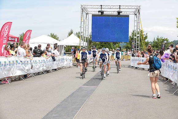 FINISH LINE - 2013 RTCC – Ron Sombilon Photography Team-462