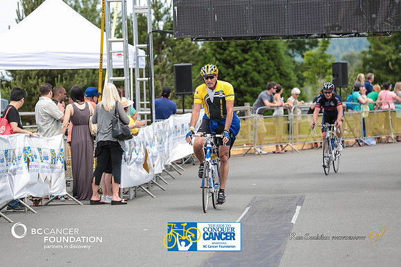 FINISH LINE - 2013 RTCC – Ron Sombilon Photography Team-330-