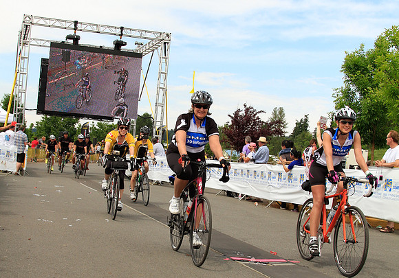 Comor - Go Play Outside  –2013 RIDE TO CONQUER CANCER –BC CANCER FOUNDATION – Ron Sombilon Photography_-71