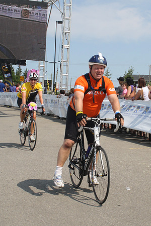 FINISH LINE – HEROES CROSSING –ALBERTA RTCC 2013–  Ron Sombilon Photography-370