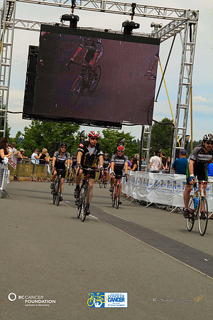 BRAINIACS - Finish Line –2013 RIDE TO CONQUER CANCER –BCCF – Ron Sombilon Photography-70-