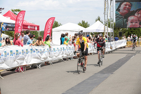 FINISH LINE - 2013 RTCC – Ron Sombilon Photography Team-122