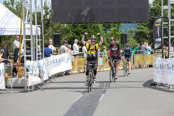 FINISH LINE - 2013 RTCC – Ron Sombilon Photography Team-89