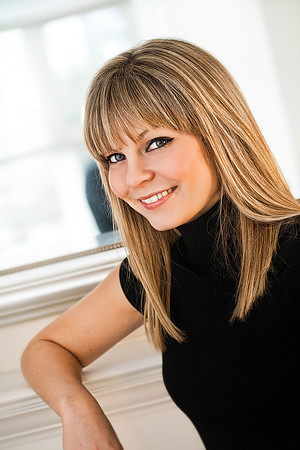 DESTINATION BC – CORPORATE – HEADSHOT STYLES – Ron Sombilon Photography