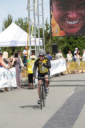 FINISH LINE - 2013 RTCC – Ron Sombilon Photography Team-133
