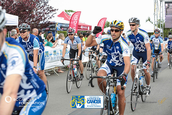 FINISH LINE - 2013 RTCC – Ron Sombilon Photography Team-374-WEB