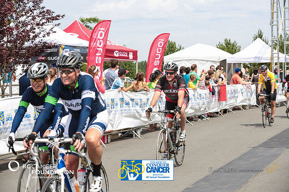 FINISH LINE - 2013 RTCC – Ron Sombilon Photography Team-121-WEB