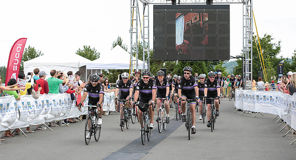FINISH LINE - 2013 RTCC – Ron Sombilon Photography Team-161