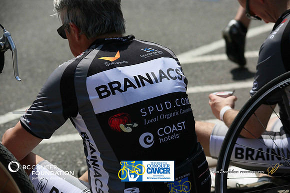 BRAINIACS  - Team en route –2013 RIDE TO CONQUER CANCER –BCCF – Ron Sombilon Photography-68-