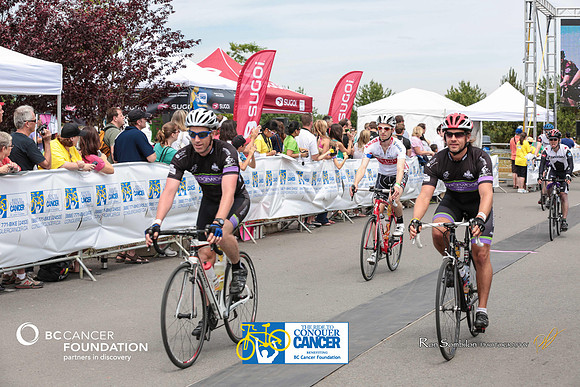 FINISH LINE - 2013 RTCC – Ron Sombilon Photography Team-457-
