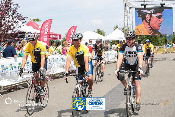 FINISH LINE - 2013 RTCC – Ron Sombilon Photography Team-302-WEB