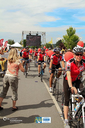 Riders for Ryders 33 - Finish  -2013 RIDE TO CONQUER CANCER –BC CANCER FOUNDATION – Ron Sombilon Photography_-60-WEB
