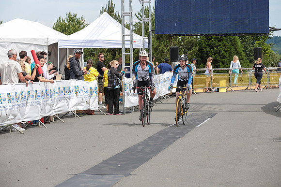 FINISH LINE - 2013 RTCC – Ron Sombilon Photography Team-11