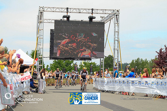 BRAINIACS - Finish Line –2013 RIDE TO CONQUER CANCER –BCCF – Ron Sombilon Photography-44-WEB